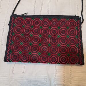 Embroidered Boho Zippered Purse